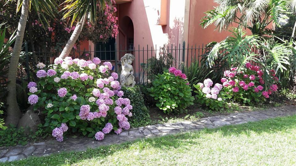 Casa Tra Il Verde E Il Blu Генуя Экстерьер фото